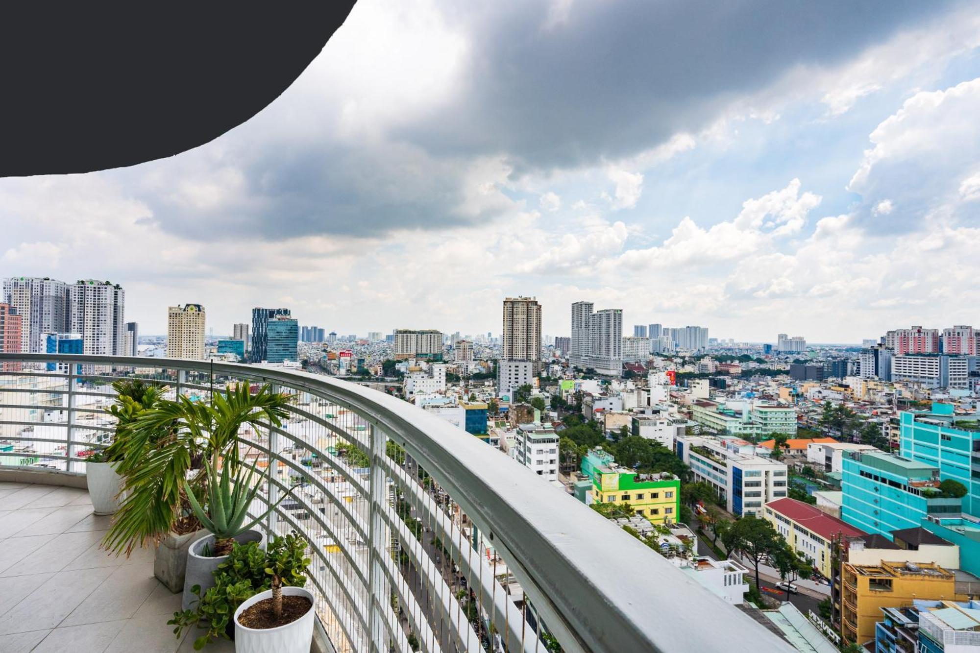 Tracy Ben Thanh Tower Ho Chi Minh City Exterior photo
